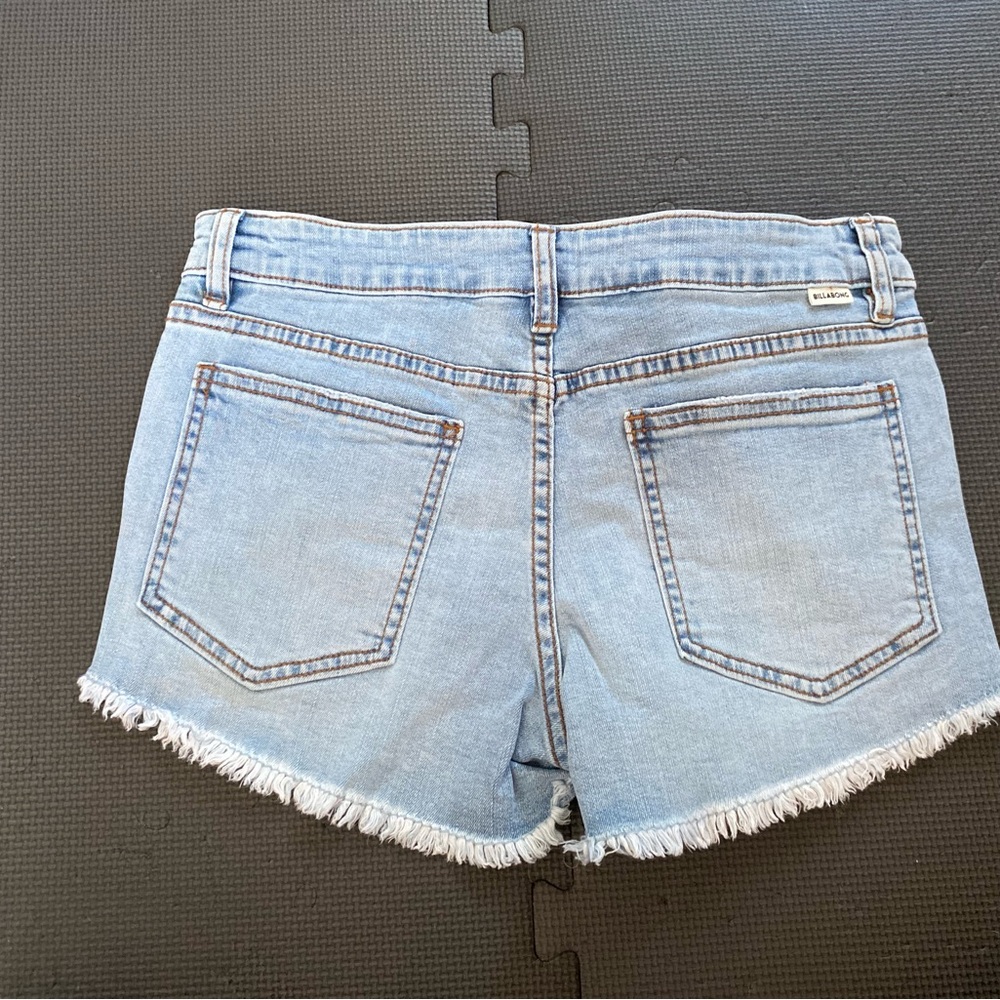 Billabong shorts, 27 NWT - Picture 4 of 5